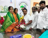 చైర్పర్సన్ శ్రీదేవిని సన్మానించిన గౌడవెల్లి మాజీ సర్పంచ్ 