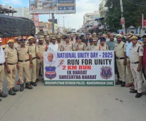 సర్దార్ వల్లభాయ్ పటేల్ వారసులుగా ఎదగండి